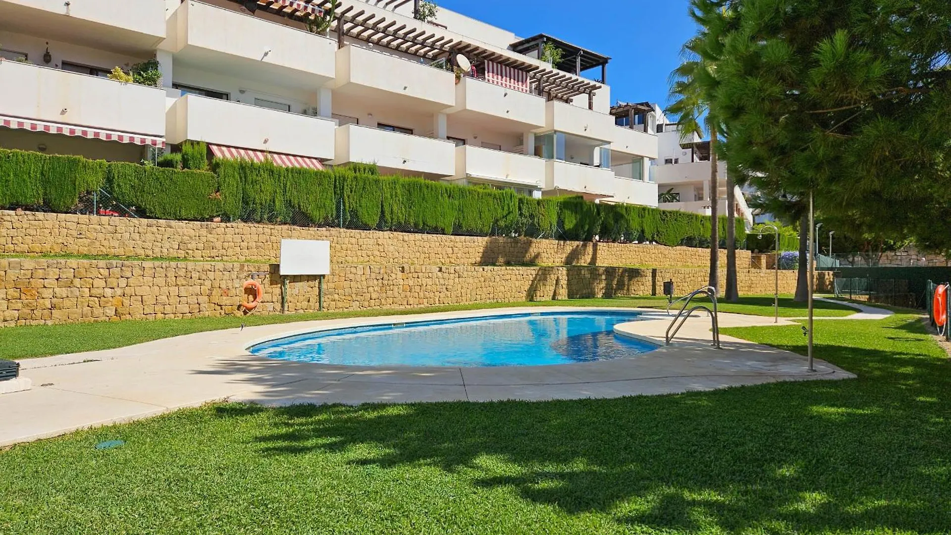 Two Bedroom Apartment In Riviera Del Sol MIJAS COSTA