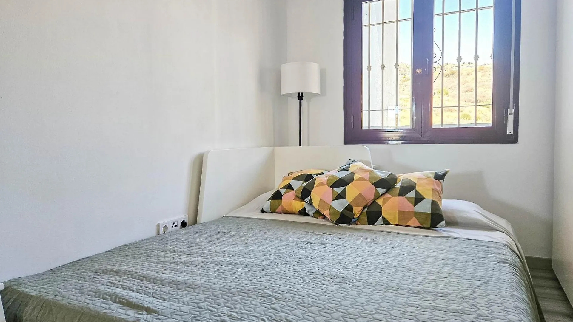 Two Bedroom Apartment In Riviera Del Sol MIJAS COSTA