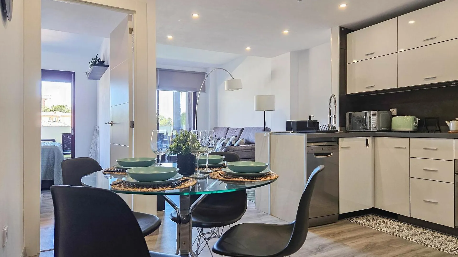 Two Bedroom Apartment In Riviera Del Sol MIJAS COSTA